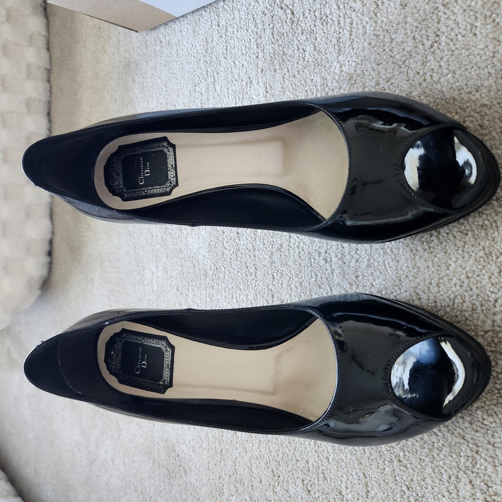 Elegant Black Patent Leather Heels